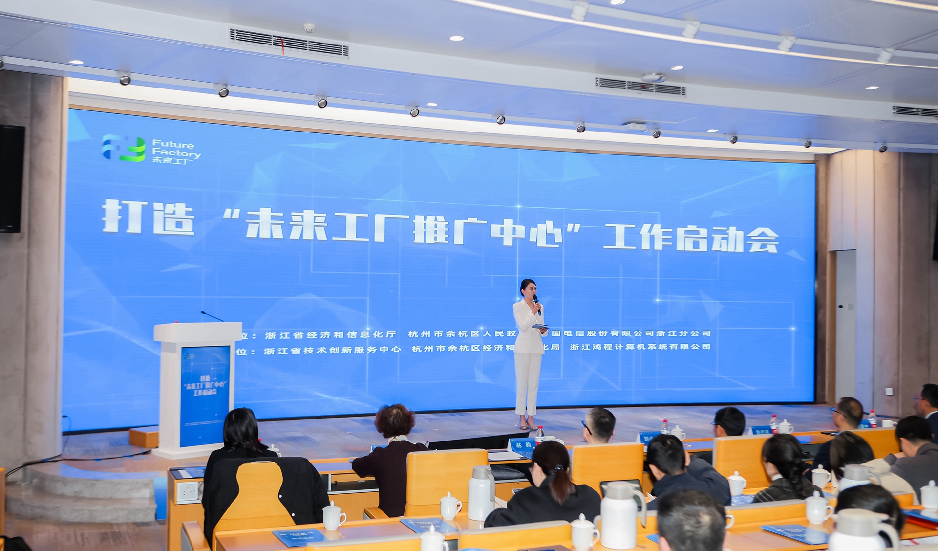 官網1.jpg
